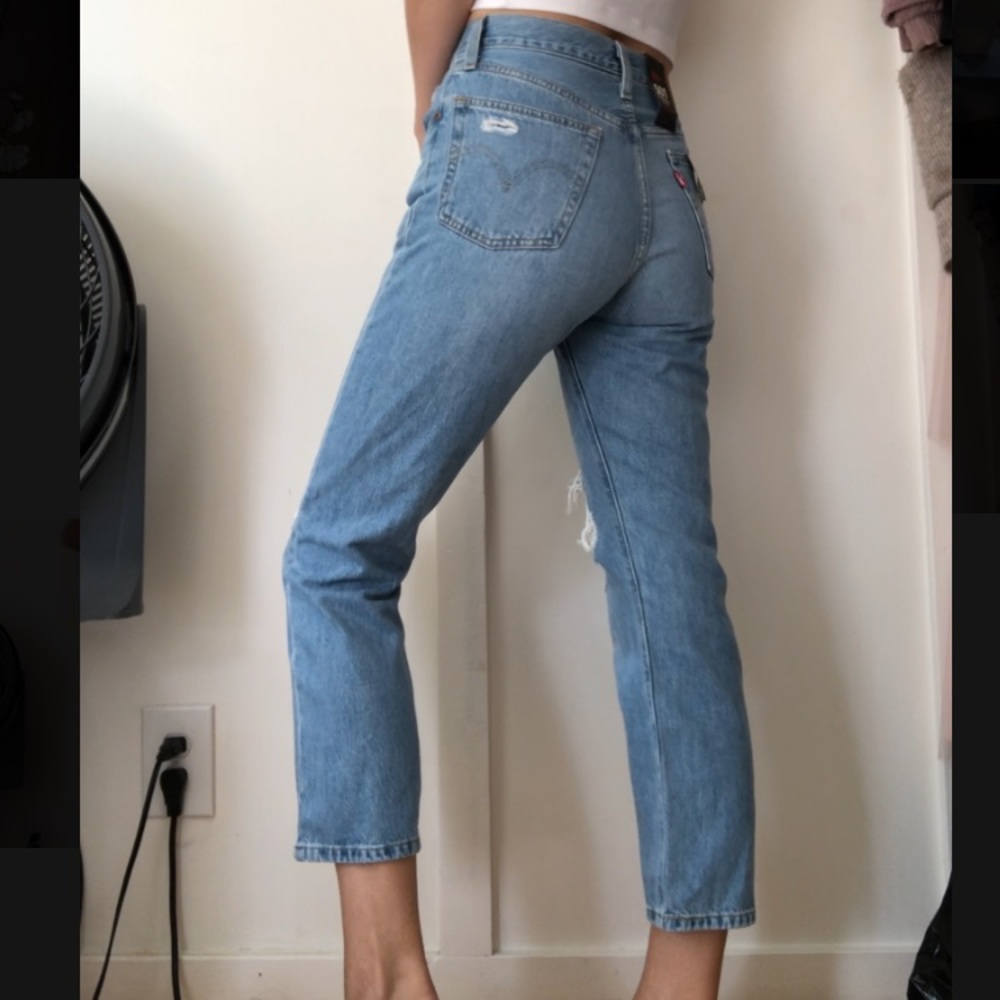 NWT Levi 501 Original Cropped Jeans